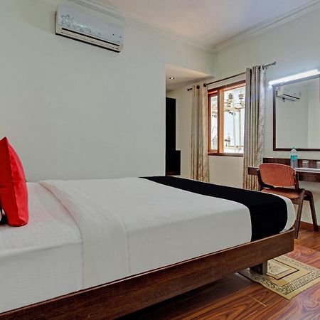 Capital O Sri Krishna Suites Near 7D Voyage Bangalore Buitenkant foto